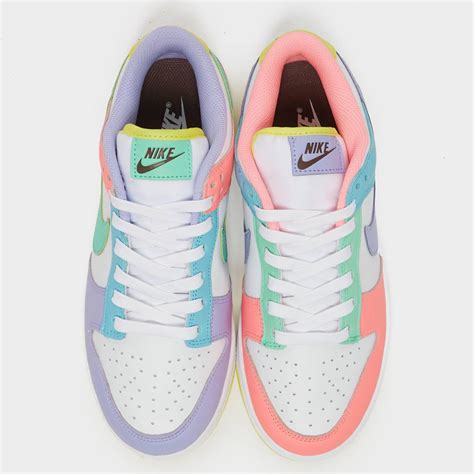 Womens Nike Dunk Low